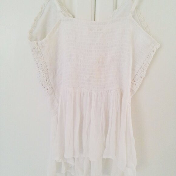 NWT White Crocheted Spaghetti Strap Top - Picture 4 of 4